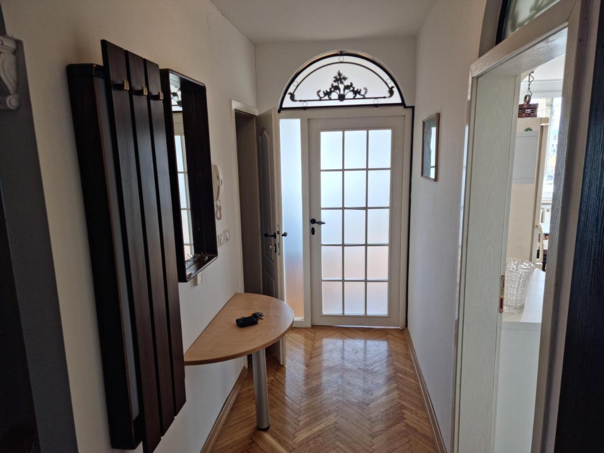Risto Apartment Skopje Eksteriør billede