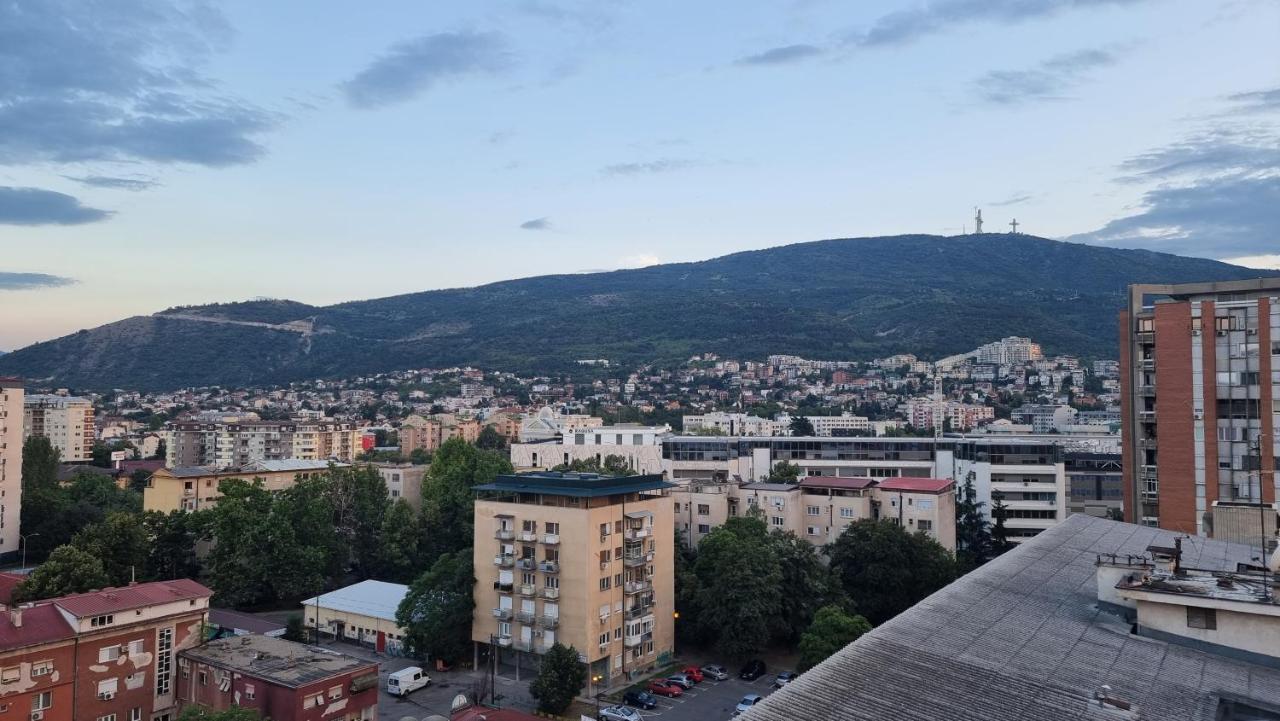 Risto Apartment Skopje Eksteriør billede